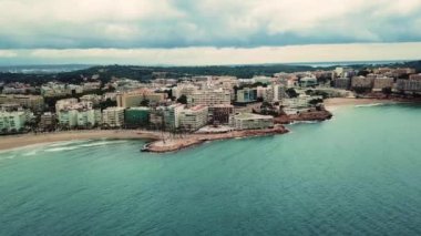 Salou Beach kışın havadan görünümü