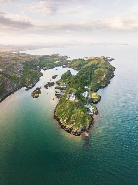 Zabytkowego fortu na wybrzeżu Irlandii, w pobliżu Crookhaven — Zdjęcie stockowe