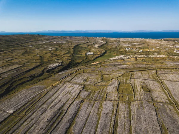 アイルランドのアラン諸島のイニシュモアの空中写真. — ストック写真