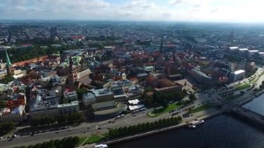 Riga, Letonya - Eylül 2016: Hava panoramik oldtown üzerinde
