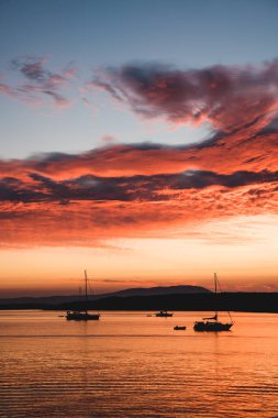 Baltimore limanı - Co Cork - İrlanda - Irlande harika gün batımı