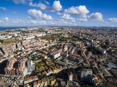 Lizbon havadan görünümü çekim. Eski Şehir