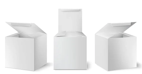 Sada tří bílých krabic s otevřenými víky umístěných v různých úhlech. Realistický. Umístění produktu 3D mockup — Stockový vektor