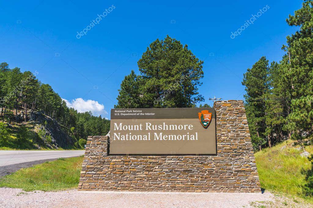 Mount Rushmore national memorial,south dakota,usa.  07-28-17: mount Rushmore natonal memorial sign in the entrance