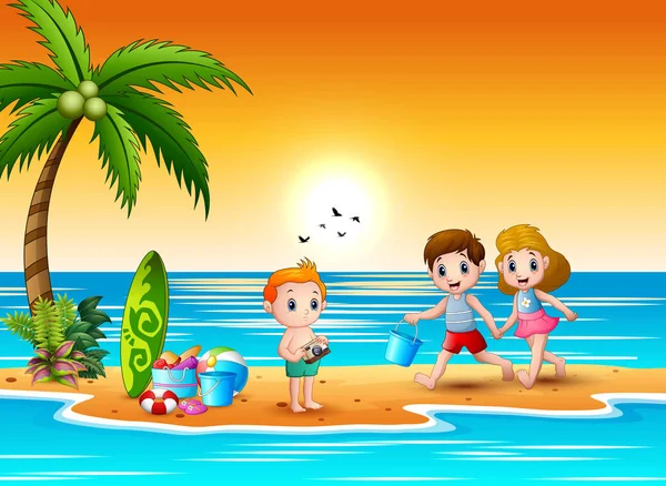 Niños Felices Jugando Playa — Vector de stock