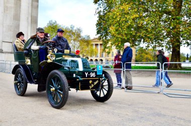 London, Hyde park/İngiltere, Vintage araba Londra Brighton Veteran araç çalıştırmak, 11,4,2018 için