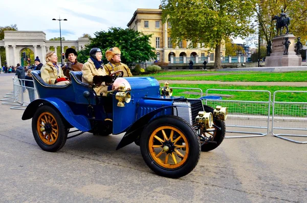 London, Hyde park/İngiltere, Vintage araba Londra Brighton Veteran araç çalıştırmak, 11,4,2018 için