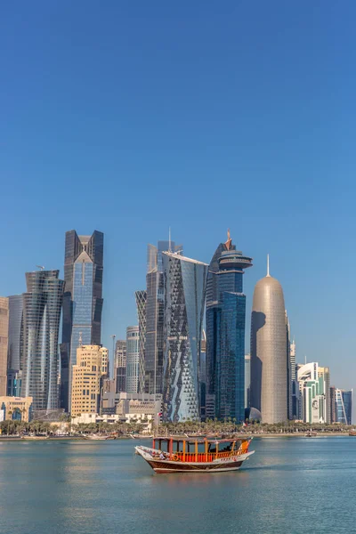 Doha Qatar Jan 2018 West Bay City Skyline Vacker Blå — Stockfoto