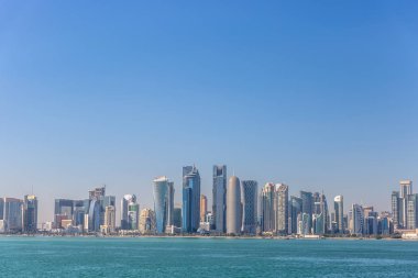 Doha, Katar, manzarası bir mavi gökyüzü gün, kış saati, Mia Park gördüm