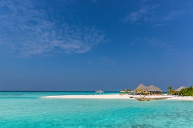 Mükemmel kumsal, inanılmaz ada.