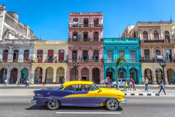 Αβάνα Κούβα Μαρ 2018 Κλασική Εικόνα Της Αβάνας Χρώμα Παντού — Φωτογραφία Αρχείου