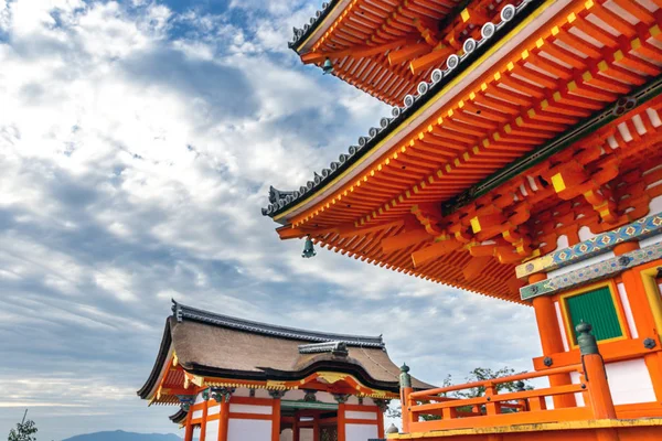 Барвисті Храм Кіото Японії — стокове фото
