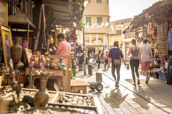 Tel Aviv Israel Octubre 2018 Grupo Turistas Caminando Mercado Local — Foto de Stock