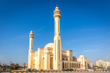 Manama, Bahreyn, dünyanın en büyük camilerinden Al Fateh caminin dış