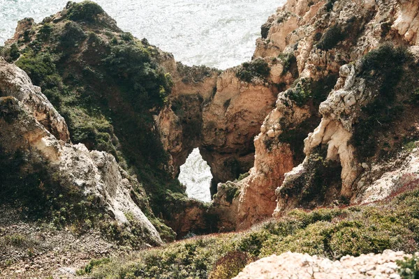 Vacker utsikt över Atlanten och klipporna. — Stockfoto