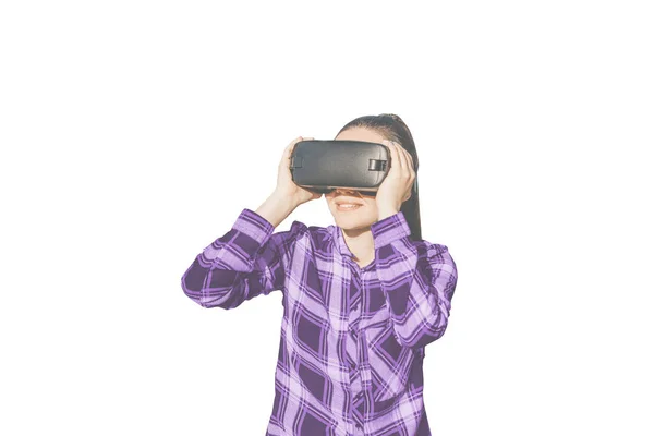 La mujer con gafas de realidad virtual . —  Fotos de Stock