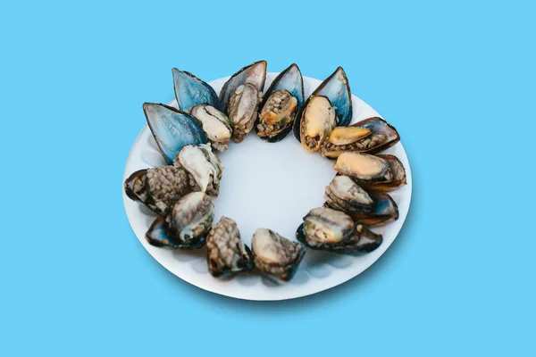 Delicious oyster food with rice on a plate. Sea food. — Stock Photo, Image