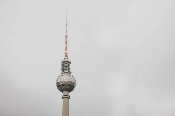 Wieża telewizyjna w Berlinie. — Zdjęcie stockowe