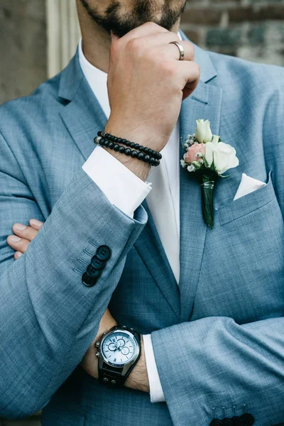 El novio de estilo en el traje . —  Fotos de Stock