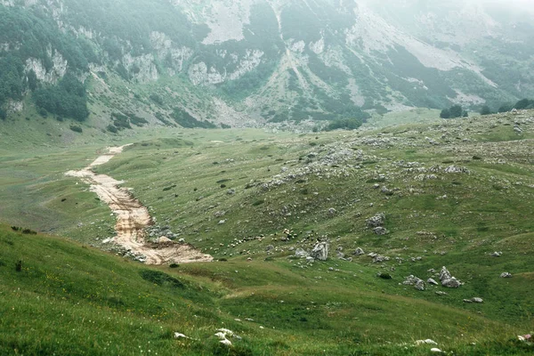 Ορεινό τοπίο στο Μαυροβούνιο. — Φωτογραφία Αρχείου