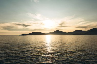 Gün batımının güzel manzarası