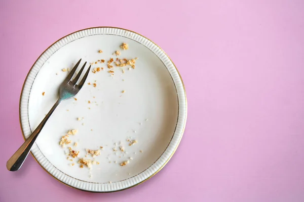 Empty plate with crumbs — Stock Photo, Image