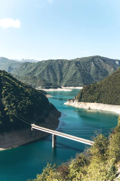 Schöne Aussicht Auf Die Naturlandschaft Montenegro Piva Stausee Mit Türkisfarbenem — Stockfoto