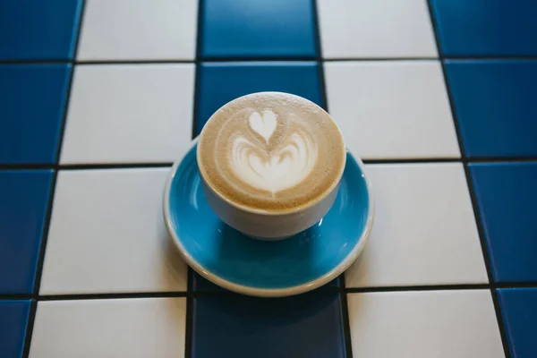 Primo piano di caffè cappuccino fresco — Foto Stock
