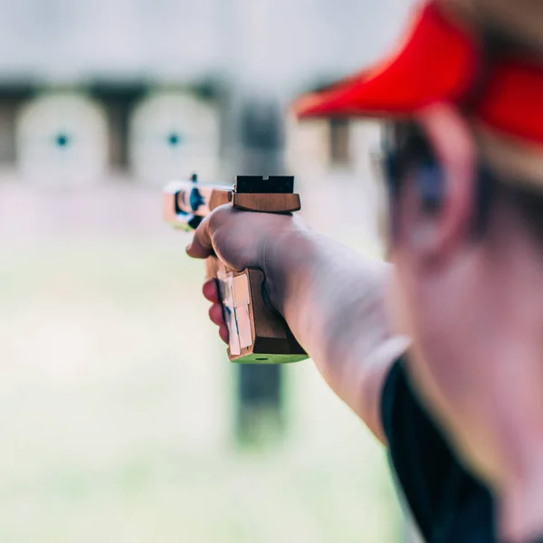 Kobieta Sport Strzelanie Szkolenie Strzelanie — Zdjęcie stockowe