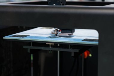 3D baskı makinesi yakın çekim