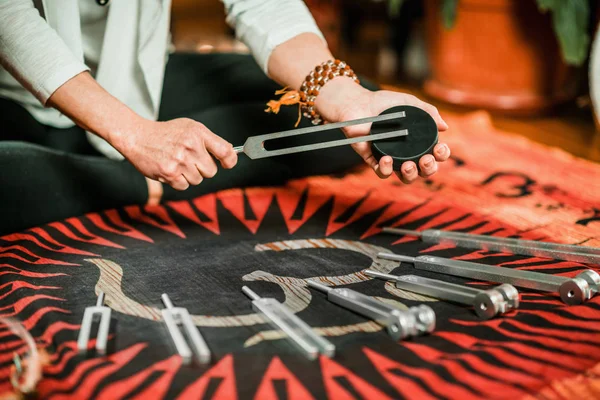 Tuning Fork Sound Therapy — Stock Photo, Image