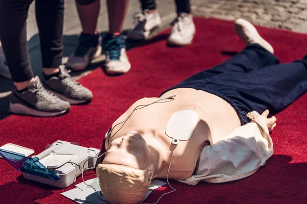 First Aid Training Outdoors Cardiopulmonary Resuscitation Kursus Pertolongan Pertama — Stok Foto