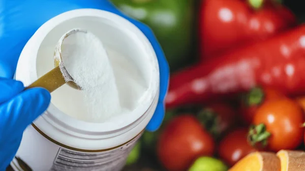 Suplementos Proteína Colágeno Polvo Recipiente Con Cuchara Plástico Verduras Frescas — Foto de Stock