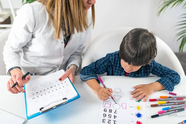 Psychology Test Child Toddler Coloring Shapes — Stock Photo, Image