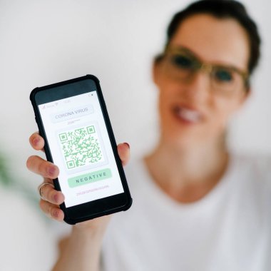Corona Virüs Akıllı Telefon Uygulaması