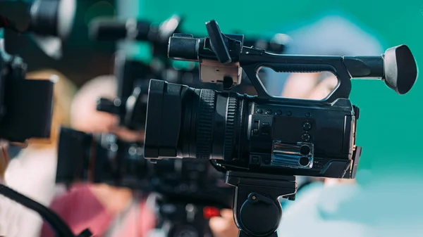 Gravação Operador Câmara Conferência Imprensa Conceito Transmissão Vivo — Fotografia de Stock