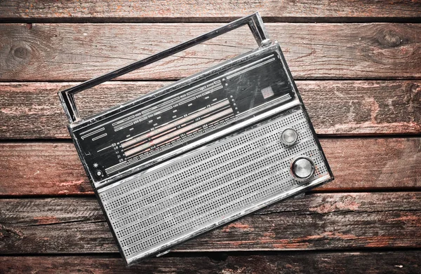 Ricevitore Radio Degli Anni Uno Sfondo Legno Rustico Vista Dall — Foto Stock