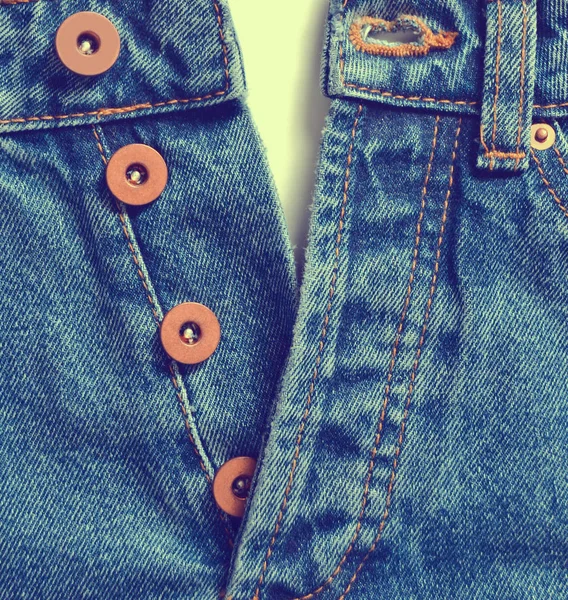 Aufgeknöpfte Blaue Jeans Mit Metallknöpfen Auf Weißem Hintergrund Raum Für — Stockfoto