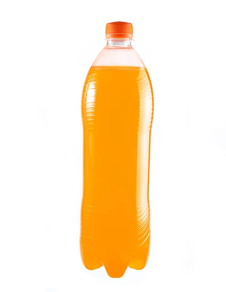 Plastflaska För Orange Sött Vatten Isolerad Vita Bak — Stockfoto