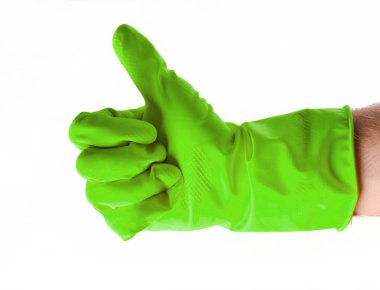 Beyaz adamın han izole yeşil lastik eldiven içinde yukarı başparmak