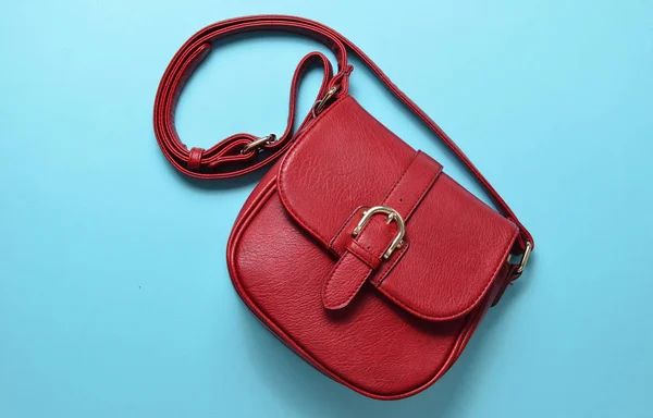 Bolso Cuero Moda Los Accesorios Las Mujeres Planas Yacen Sobre — Foto de Stock