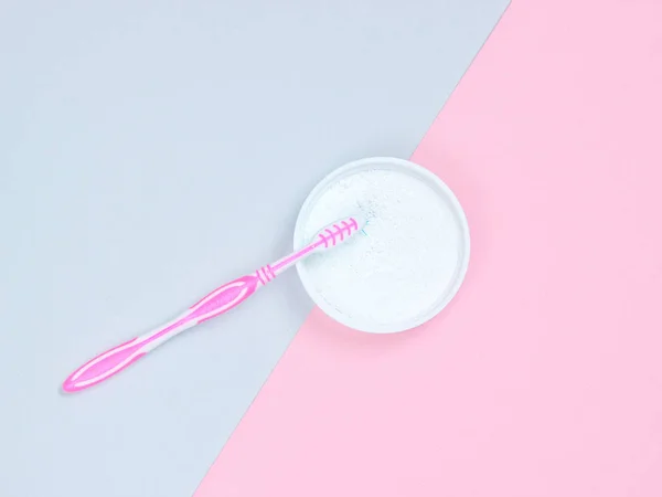 Toothbrush Tooth Powder Gray Pink Paper Background Top Vie — Stock Photo, Image