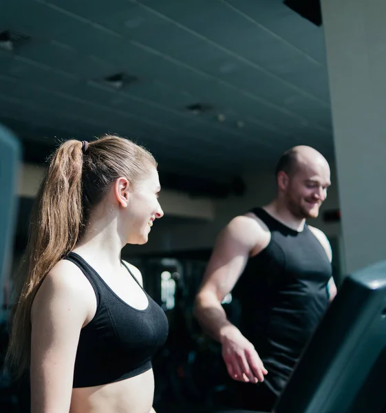 Cheerful Couple Doing Cardio Exercise Treadmill — Stock Photo, Image