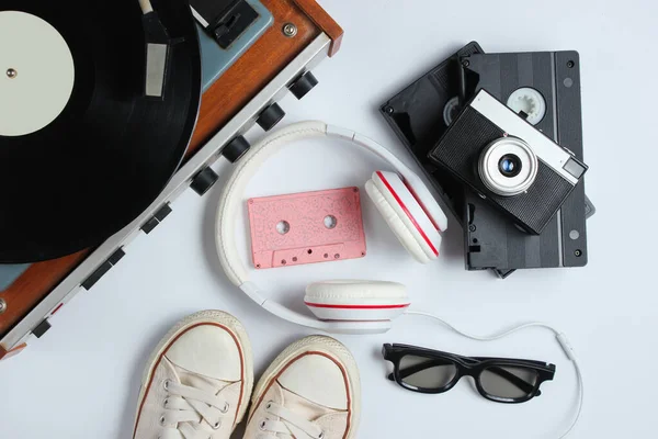 Επίπεδη Lay Ρετρό Ποπ Αντικείμενα Κουλτούρας Vinyl Player Ακουστικά Κασέτα — Φωτογραφία Αρχείου