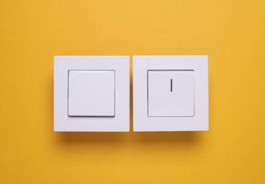 Sarı Arkaplanda Işık Düğmeleri. Üst görünüm