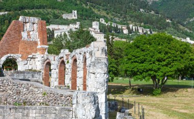 İtalya, Umbria, Gubbio, Roma Tiyatrosu