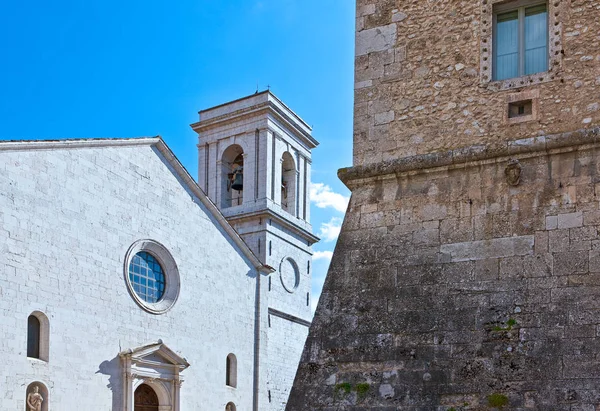 이탈리아 움브리아 Maria Argentea 교회와 오른쪽 — 스톡 사진