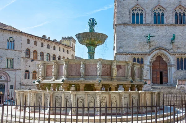 Perugia Italia Mayo 2009 Plaza Noviembre Detalle Fuente Maggiore Con — Foto de Stock