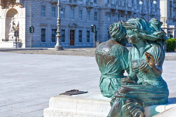 Trieste Italien Augusti 2010 Riva Caduti Italia Havet Ett Monument — Stockfoto