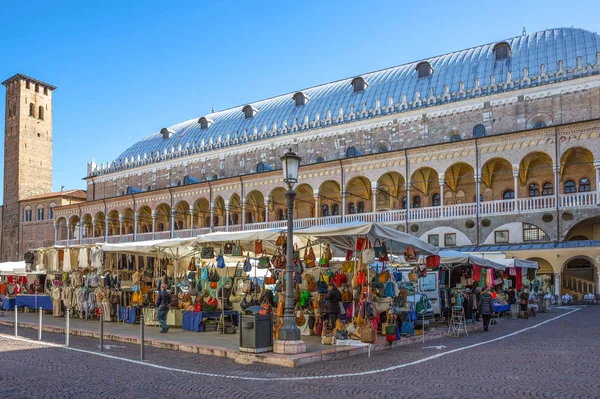 Padwa Włochy Marca 2013 Della Ragione Palace Della Frutta Kwadratowych — Zdjęcie stockowe